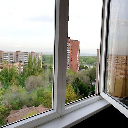 Apartment На Стрелке С Красивым Видом На Иртыш Ustʼ-Kamenogorsk Exterior foto
